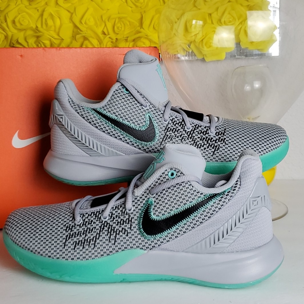 Kyrie FLYTRAP II EP Sneaker